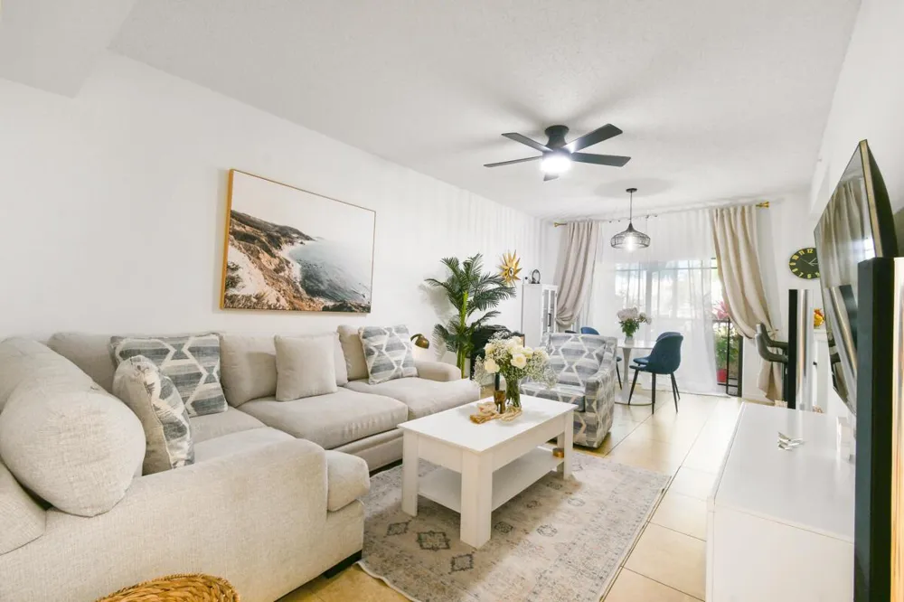 2916 TUSCANY COURT #104 Palm Beach Gardens, FL 33410