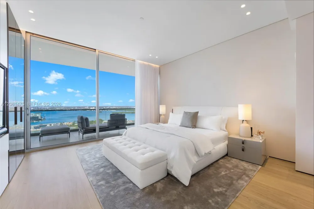 10203 Collins Ave #LPH 2701 Bal Harbour, FL 33154