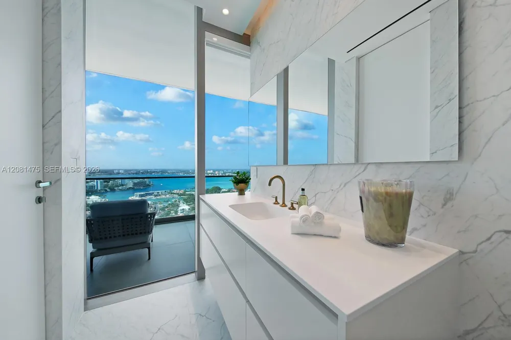 10203 Collins Ave #LPH 2701 Bal Harbour, FL 33154