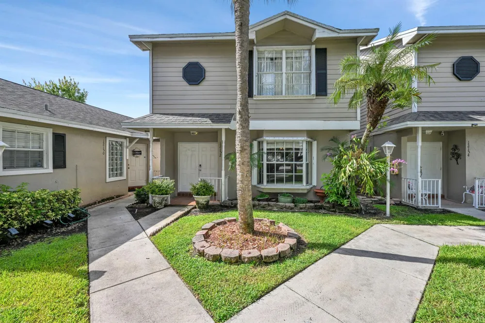 12152 NW 36th Place Sunrise, FL 33323