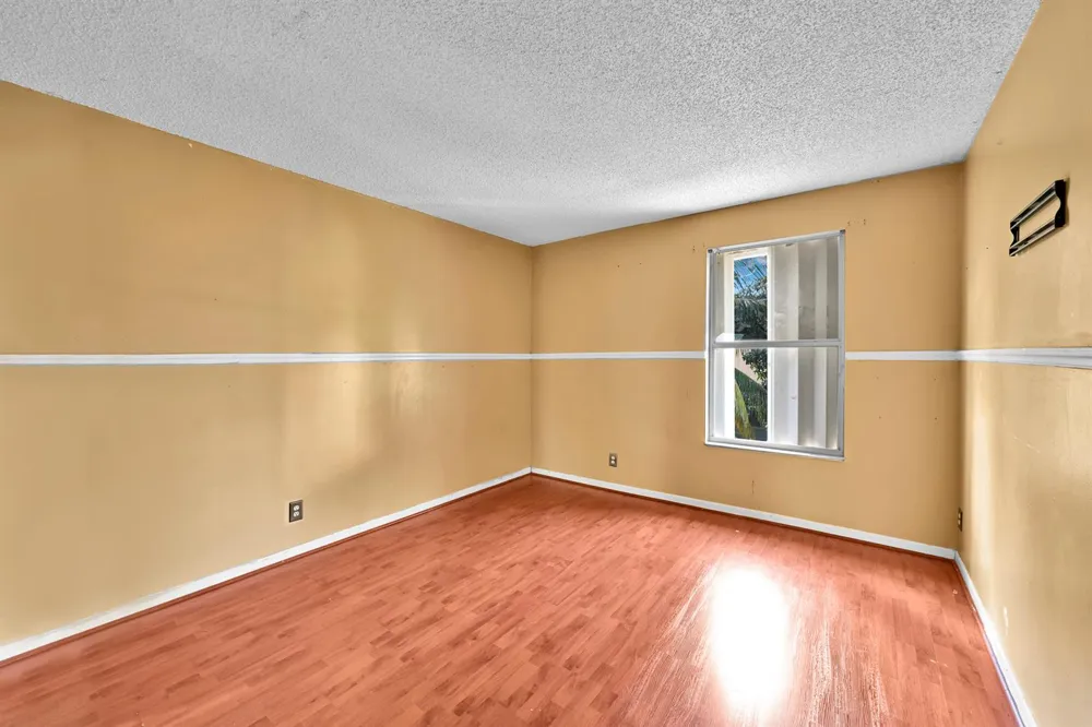 12152 NW 36th Place Sunrise, FL 33323