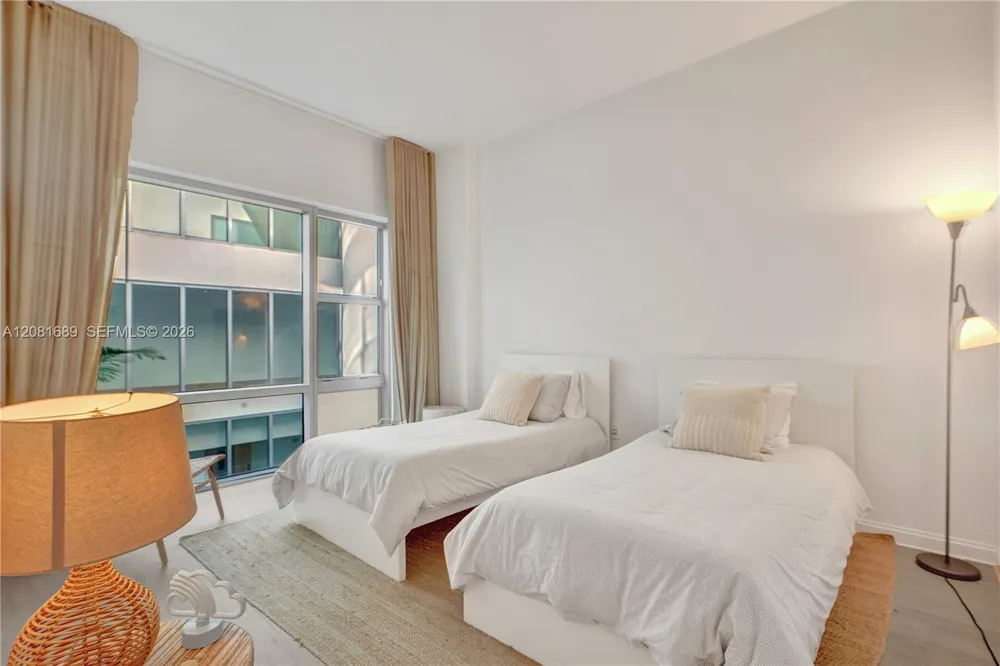 6799 Collins Ave #201 Miami Beach, FL 33141