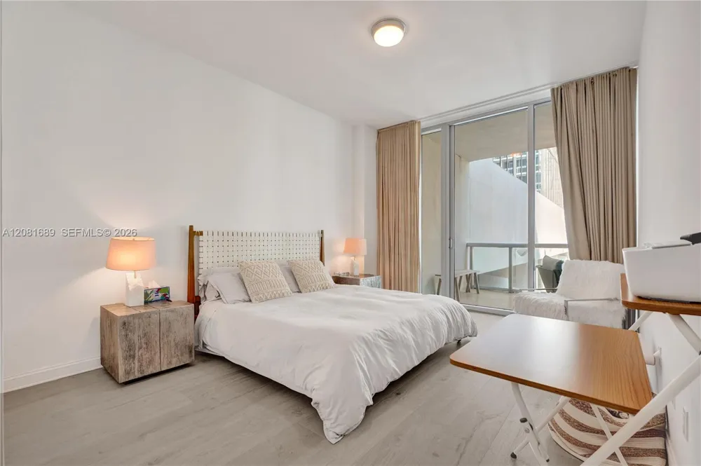 6799 Collins Ave #201 Miami Beach, FL 33141