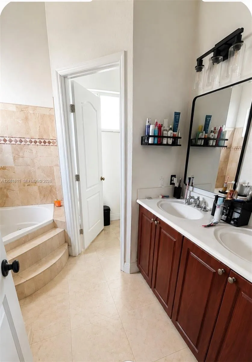 14480 SW 292nd St Homestead, FL 33033