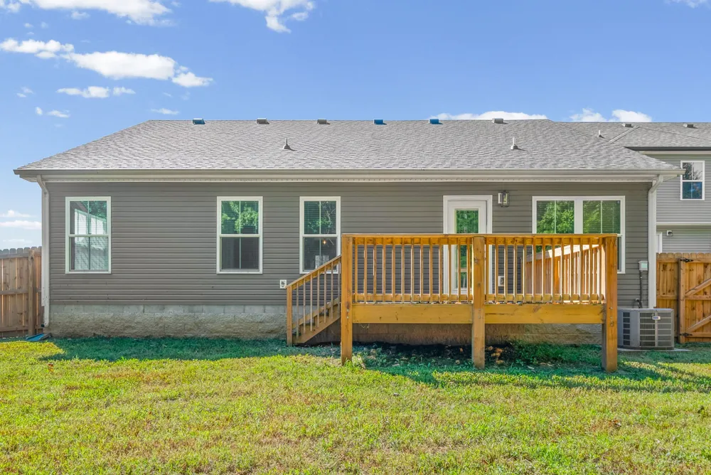 458 Mattingly Dr Clarksville, TN 37042