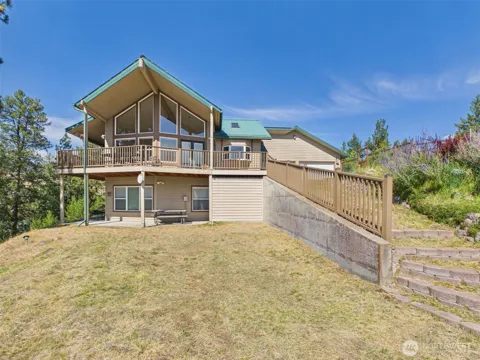 14 Julian Bay Road