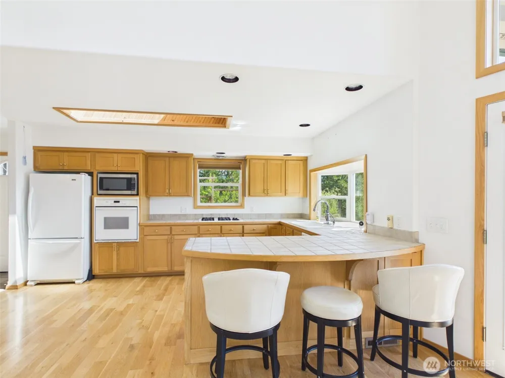 14 Julian Bay Road Republic, WA 99166