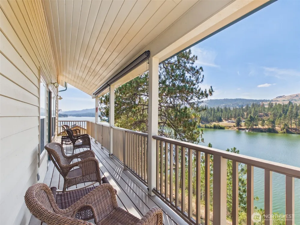 14 Julian Bay Road Republic, WA 99166