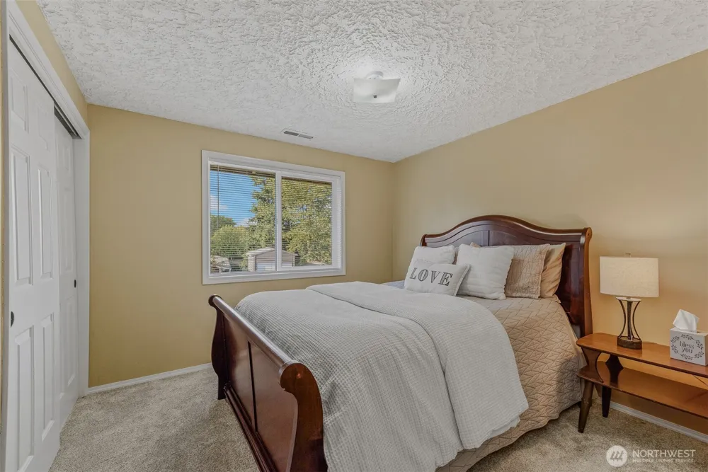 14502 NE 129th Street Brush Prairie, WA 98606