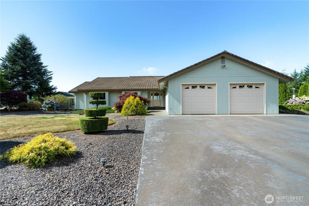 37 Rock View Lane Hoquiam, WA 98550