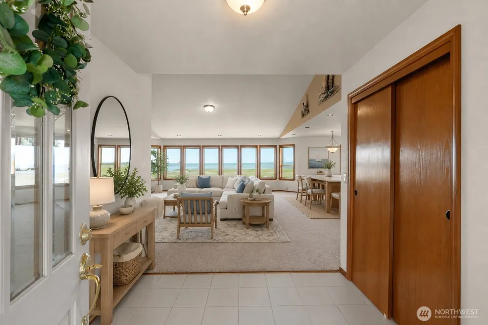 37 Rock View Lane Hoquiam, WA 98550