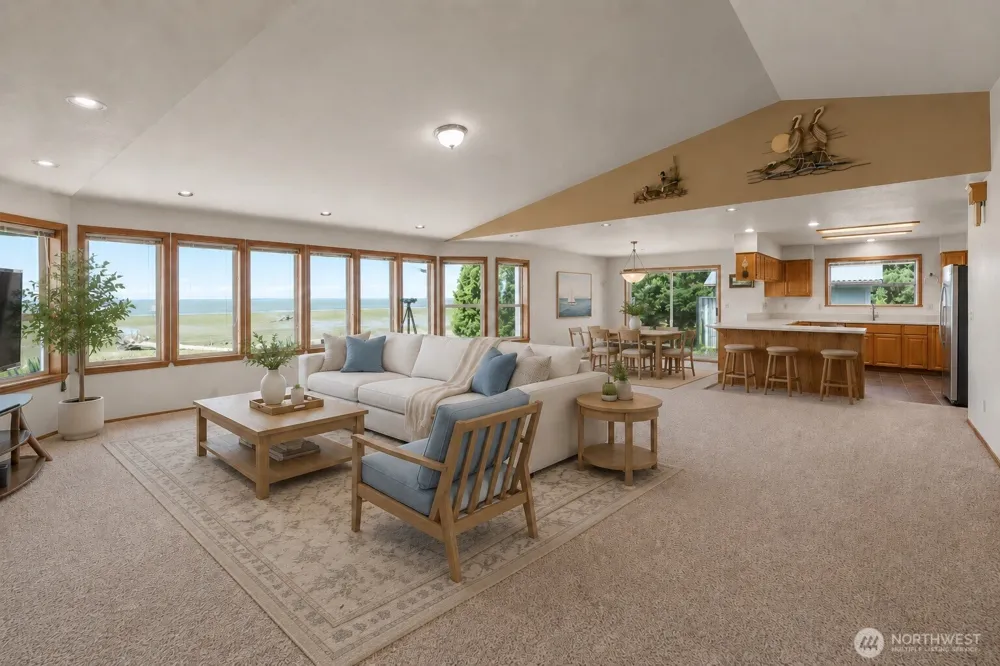 37 Rock View Lane Hoquiam, WA 98550