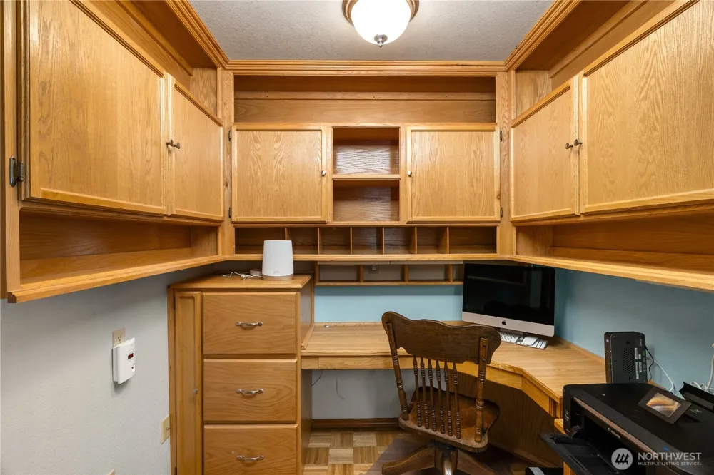 37 Rock View Lane Hoquiam, WA 98550