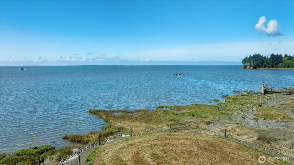37 Rock View Lane Hoquiam, WA 98550