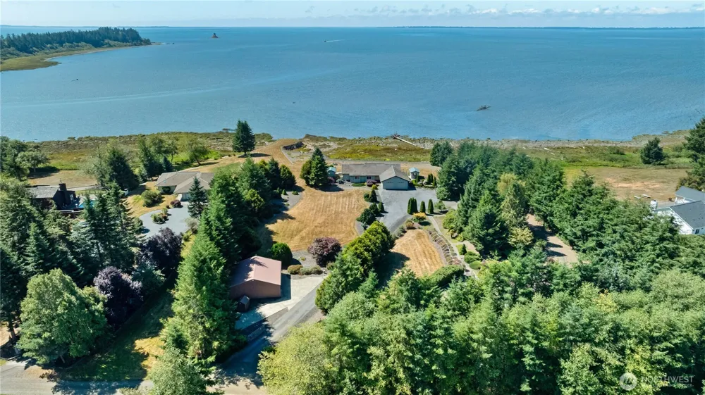 37 Rock View Lane Hoquiam, WA 98550