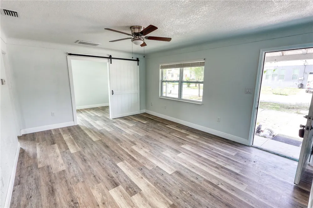 116 44TH STREET S St Petersburg, FL 33711