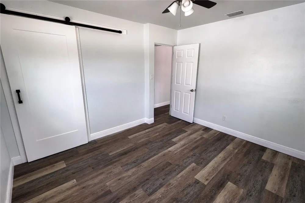 116 44TH STREET S St Petersburg, FL 33711