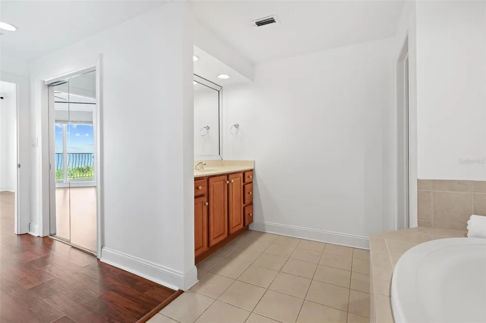 230 SERENATA DRIVE #711 Ponte Vedra Beach, FL 32082