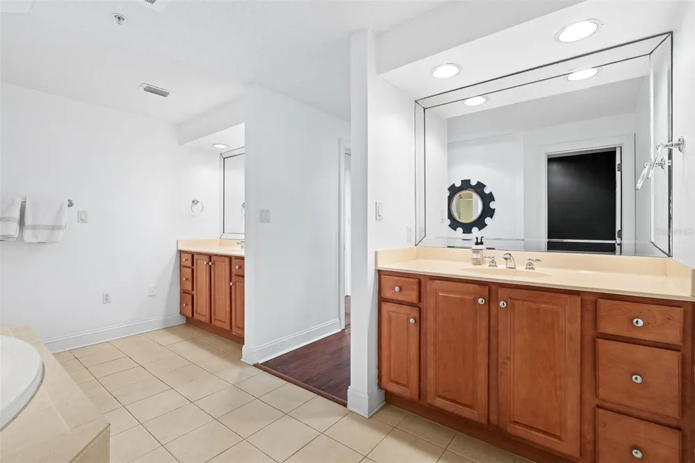 230 SERENATA DRIVE #711 Ponte Vedra Beach, FL 32082