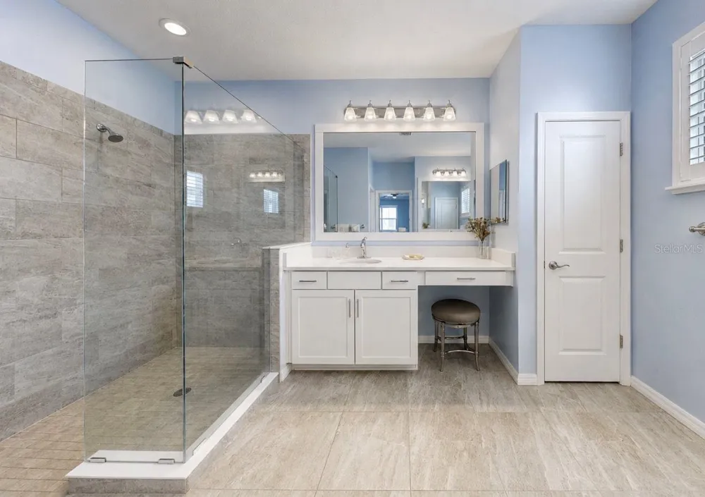 311 CHANTILLY TRAIL Bradenton, FL 34212