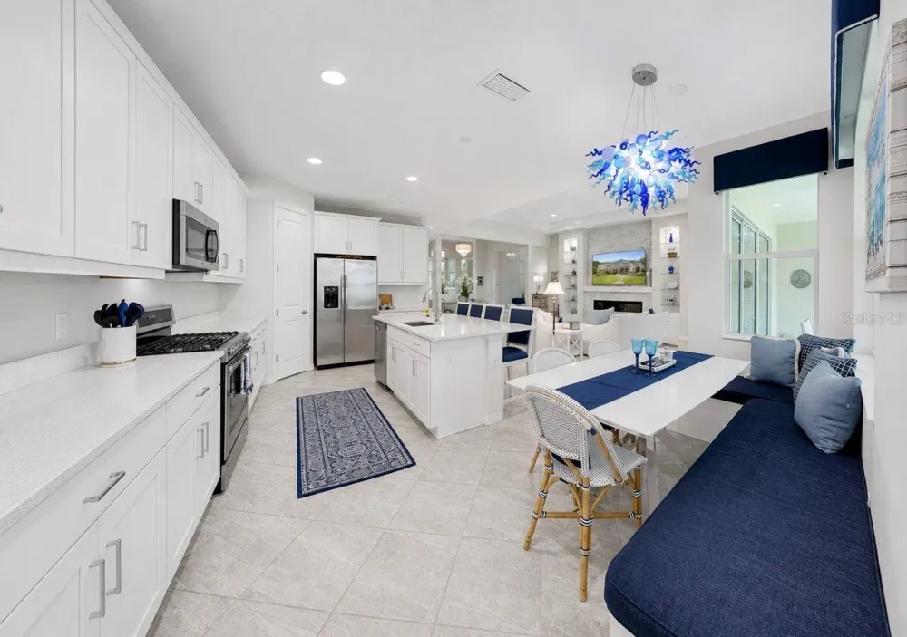 311 CHANTILLY TRAIL Bradenton, FL 34212