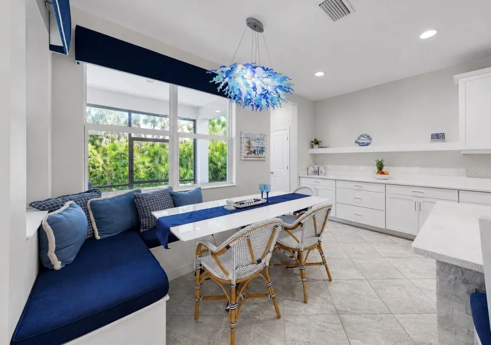 311 CHANTILLY TRAIL Bradenton, FL 34212