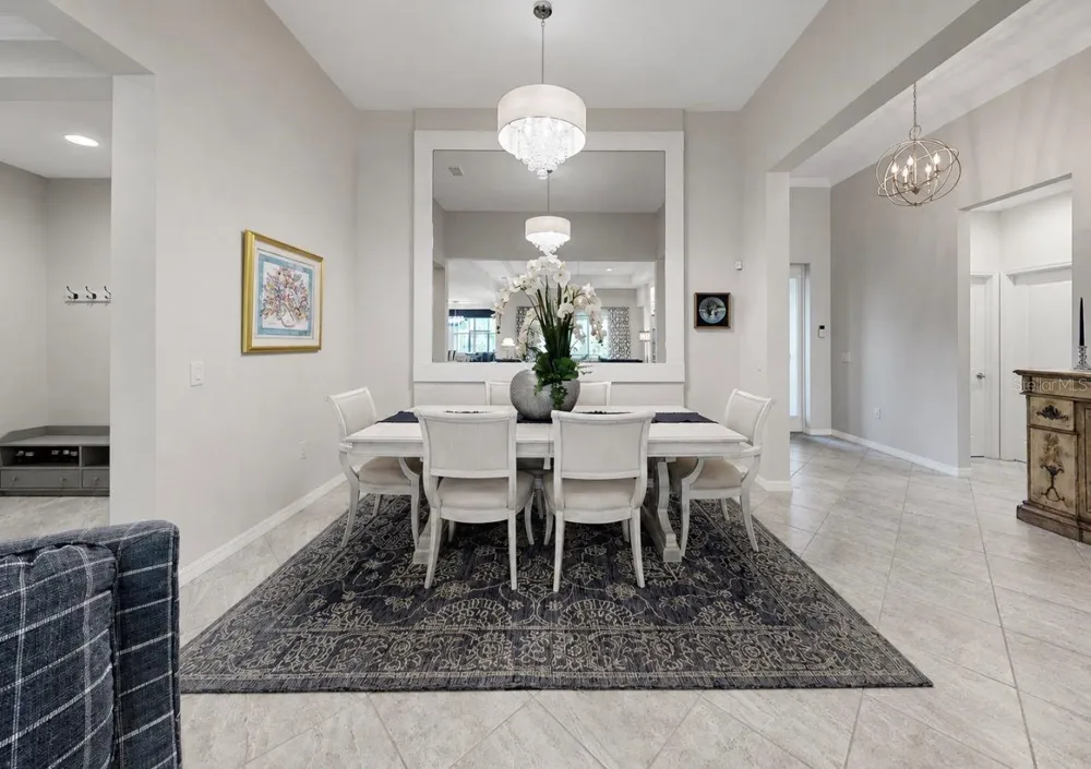 311 CHANTILLY TRAIL Bradenton, FL 34212