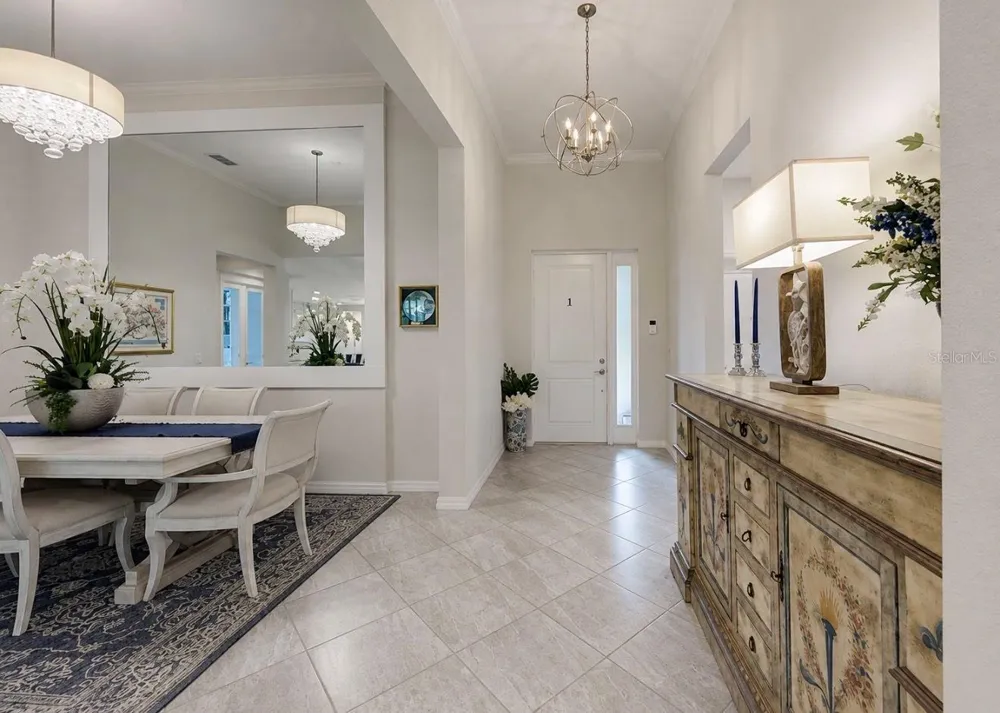 311 CHANTILLY TRAIL Bradenton, FL 34212