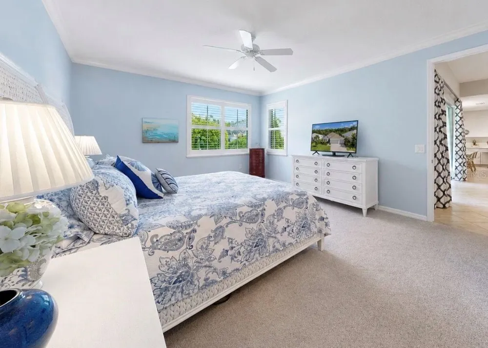 311 CHANTILLY TRAIL Bradenton, FL 34212