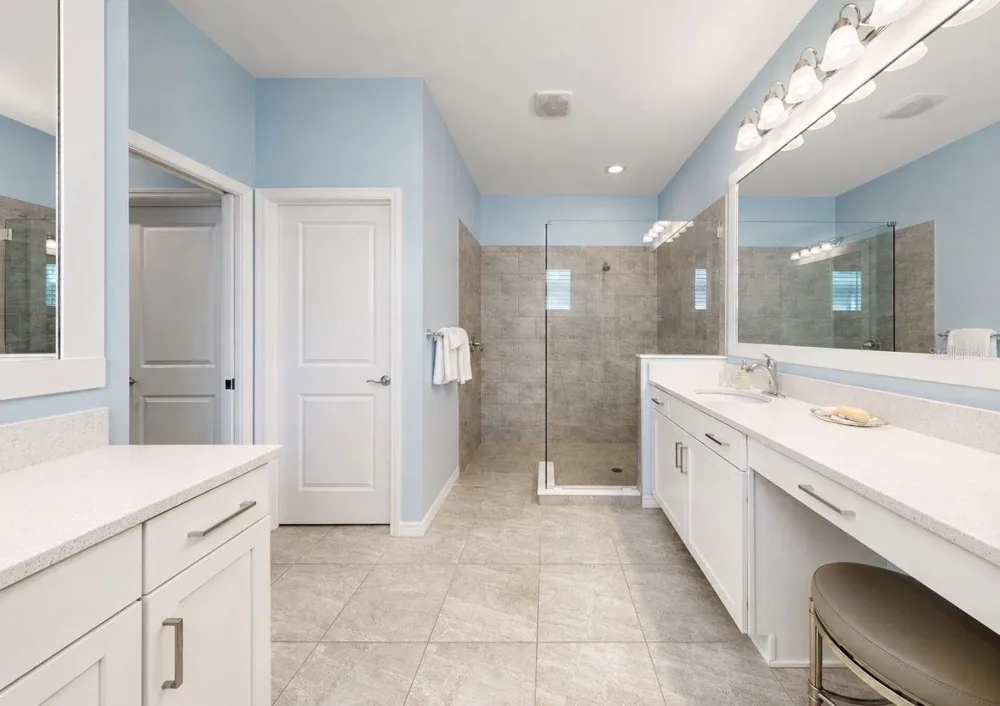311 CHANTILLY TRAIL Bradenton, FL 34212
