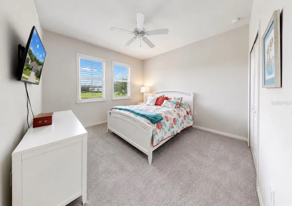 311 CHANTILLY TRAIL Bradenton, FL 34212