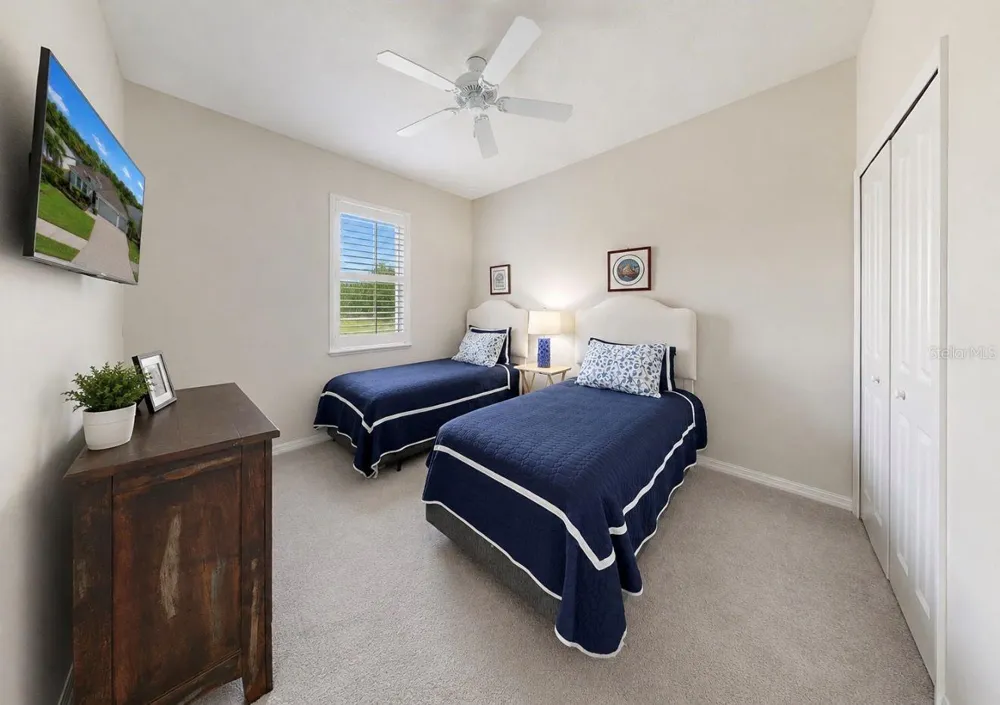 311 CHANTILLY TRAIL Bradenton, FL 34212