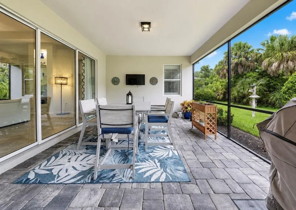 311 CHANTILLY TRAIL Bradenton, FL 34212