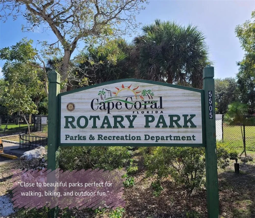 2133 NE 25TH TER Cape Coral, FL 33909
