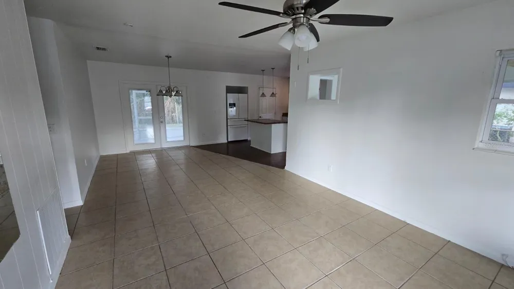 8420 TUPELO DRIVE Tampa, FL 33637