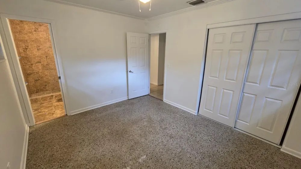 8420 TUPELO DRIVE Tampa, FL 33637