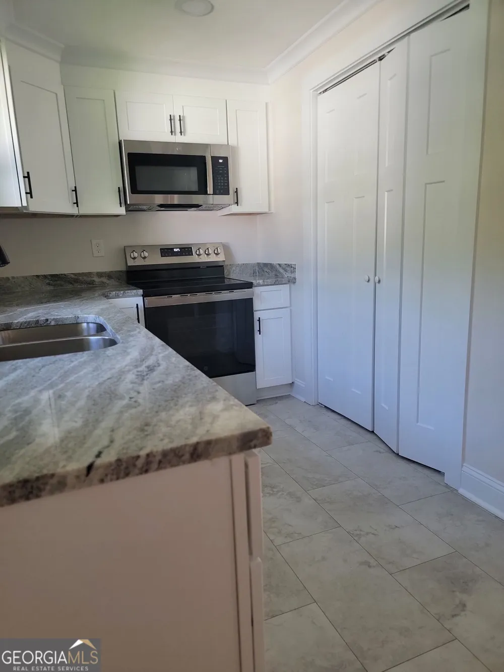 1477 S 100 HWY Bowdon, GA 30108