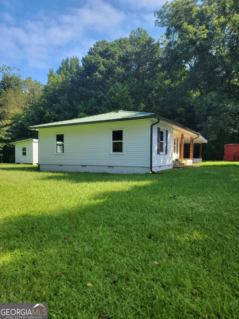 1477 S 100 HWY Bowdon, GA 30108