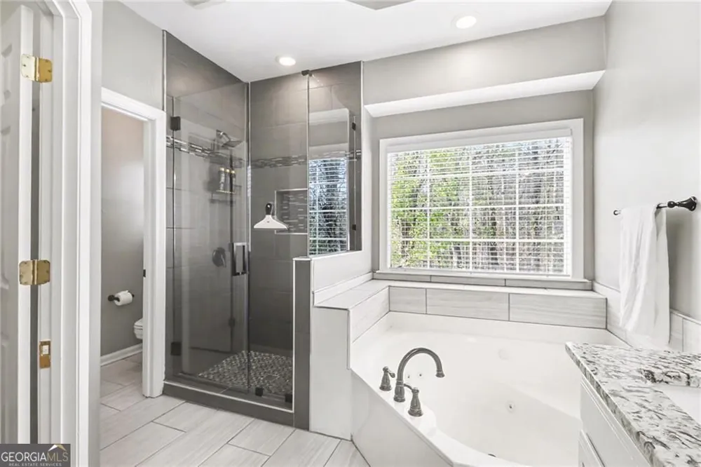 231 Sunset Hills DR Norcross, GA 30071
