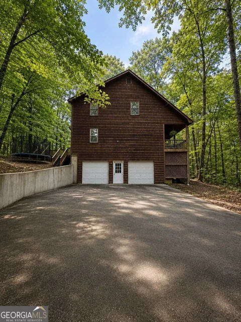 180 Hale Mountain CT
