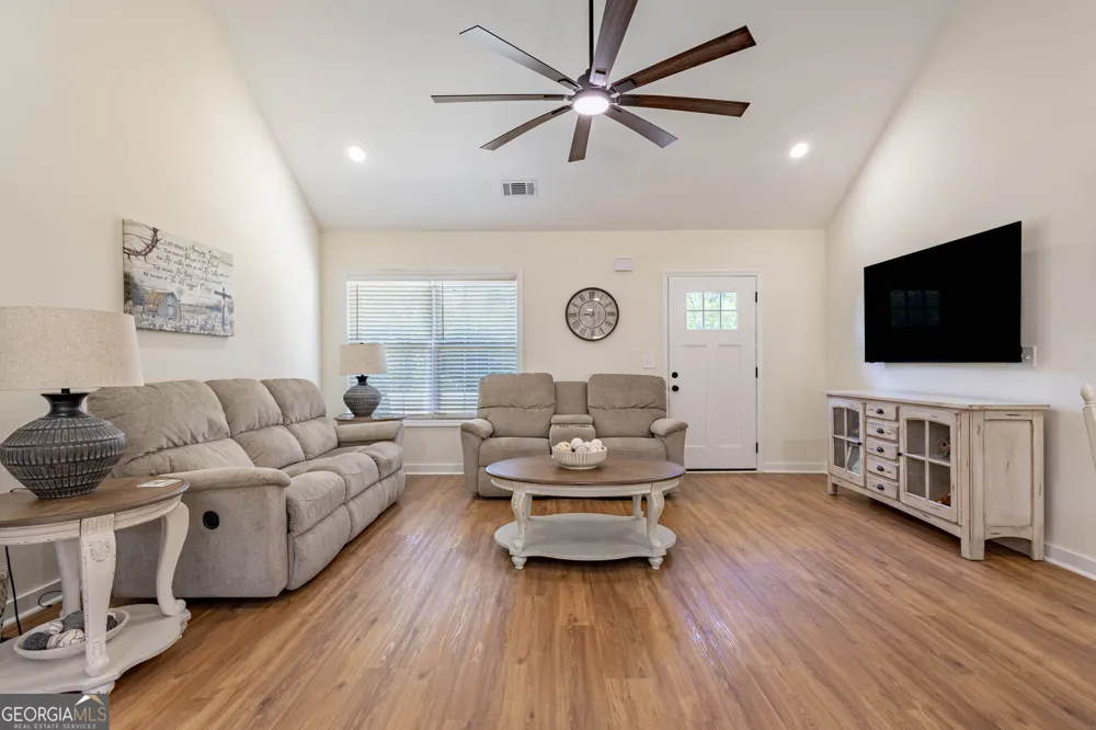 234 County Road 13 Heflin, AL 36264