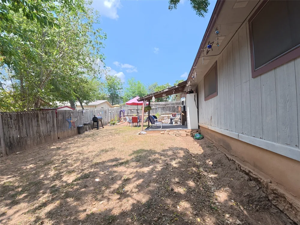 4808 Brook Crest Road Austin, TX 78744