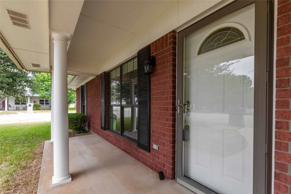 189 Abby Road Early, TX 76802