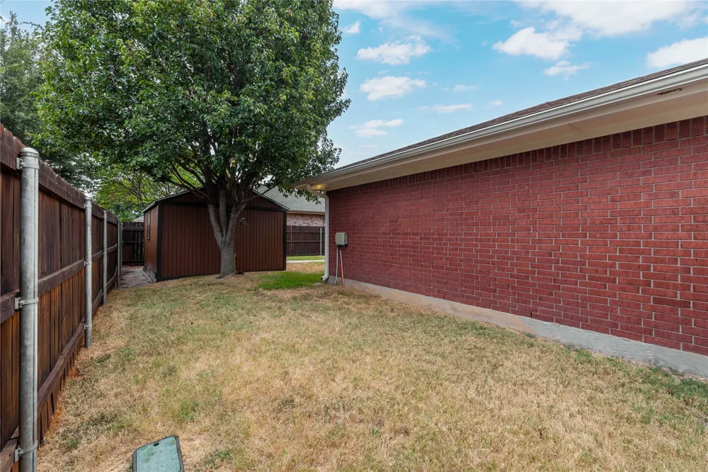 189 Abby Road Early, TX 76802