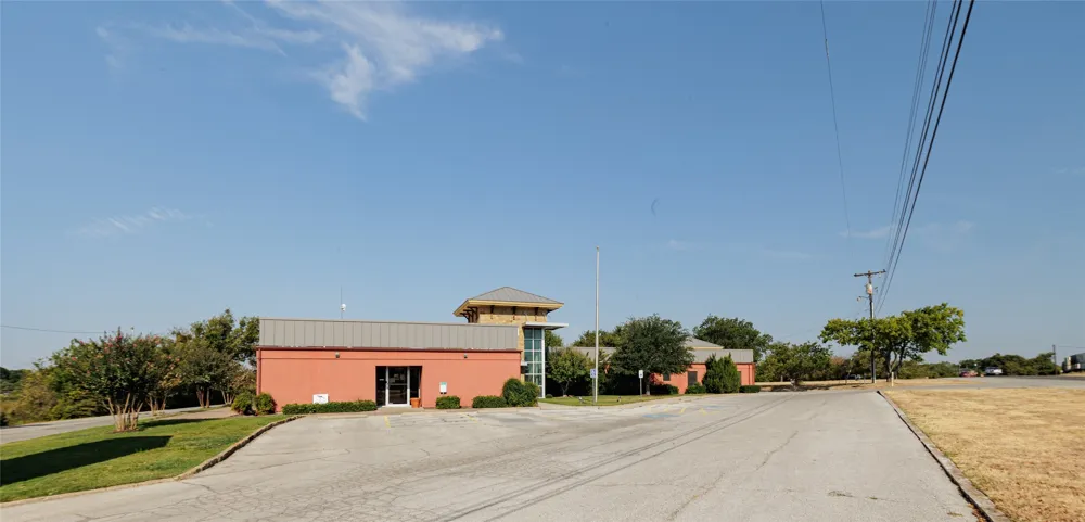 1210 S Business 287 Highway Decatur, TX 76234