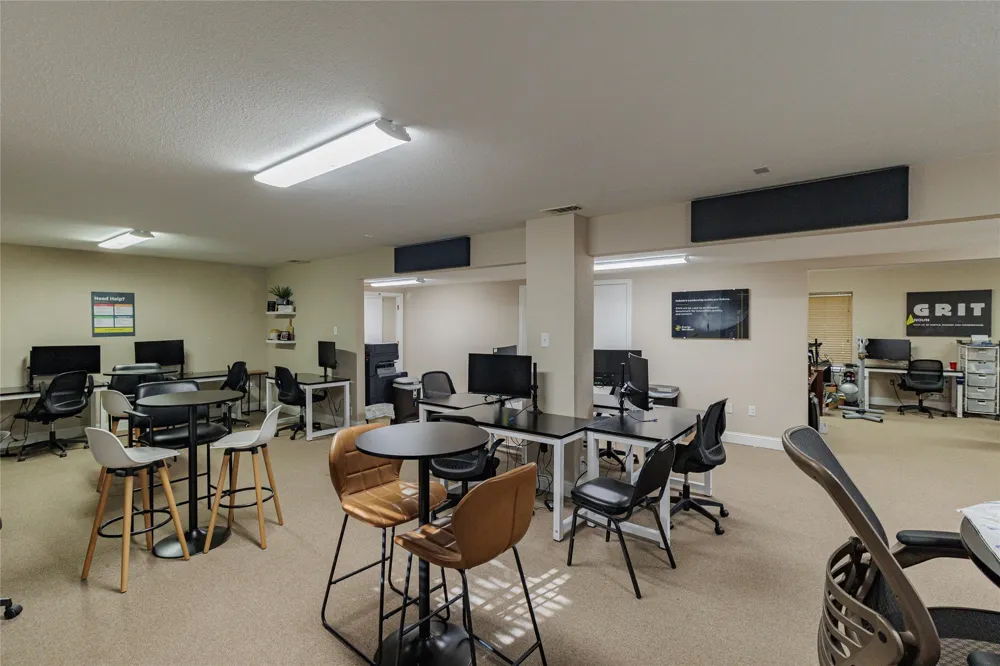 1210 S Business 287 Highway Decatur, TX 76234