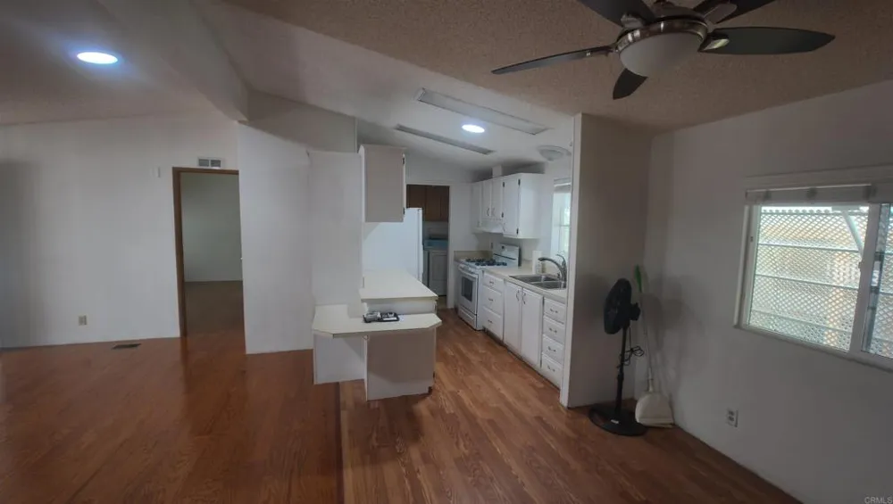 2400 Alpine Blvd #11 Alpine, CA 91901