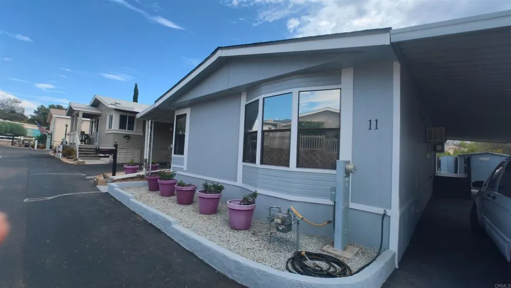 2400 Alpine Blvd #11 Alpine, CA 91901