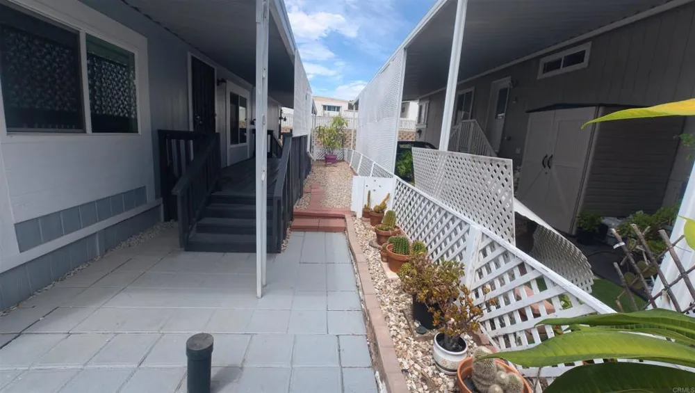 2400 Alpine Blvd #11 Alpine, CA 91901
