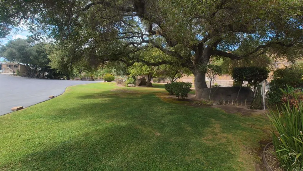 2400 Alpine Blvd #11 Alpine, CA 91901